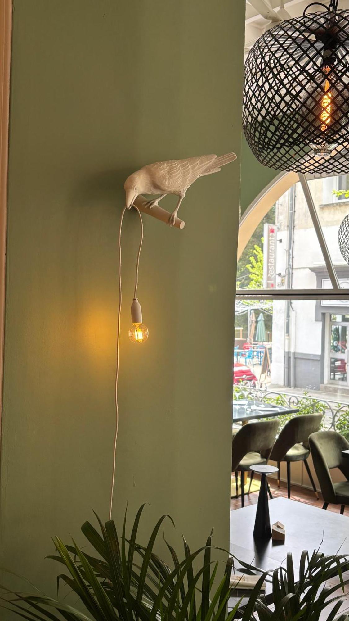 Logis Hotel Restaurant Grand Hotel De Lyon วาล-เลส์-แบ็งส์ ภายนอก รูปภาพ