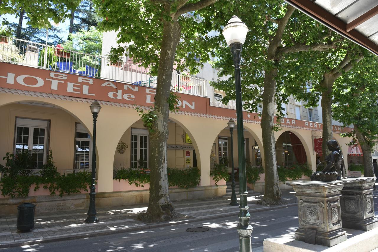 Logis Hotel Restaurant Grand Hotel De Lyon วาล-เลส์-แบ็งส์ ภายนอก รูปภาพ
